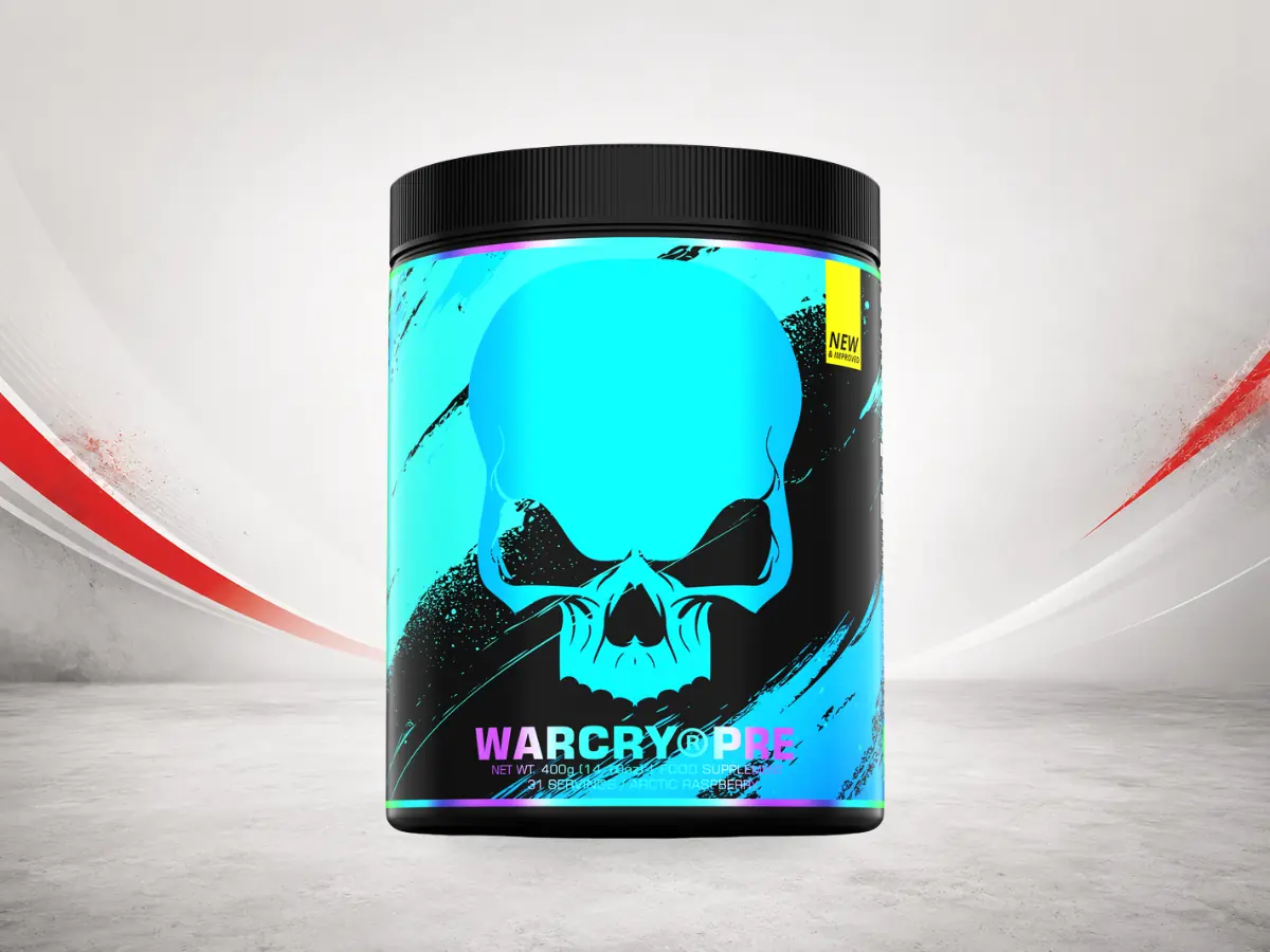 WARCRY pre-workout á ljósum MaxEffort-bakgrunni